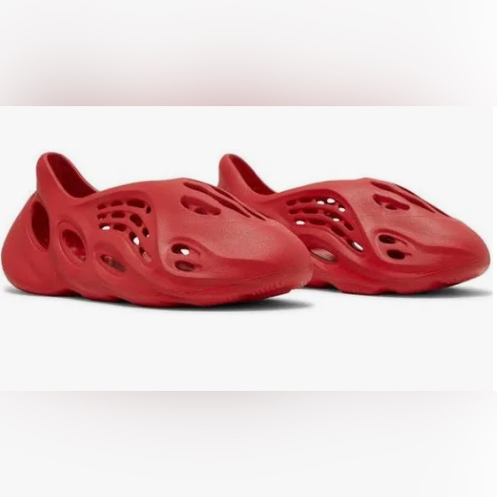 Yeezy EUC Adidas Foam Runner Red Slip-On Shoes Sz 12